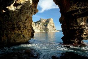 Cova dels Arcs